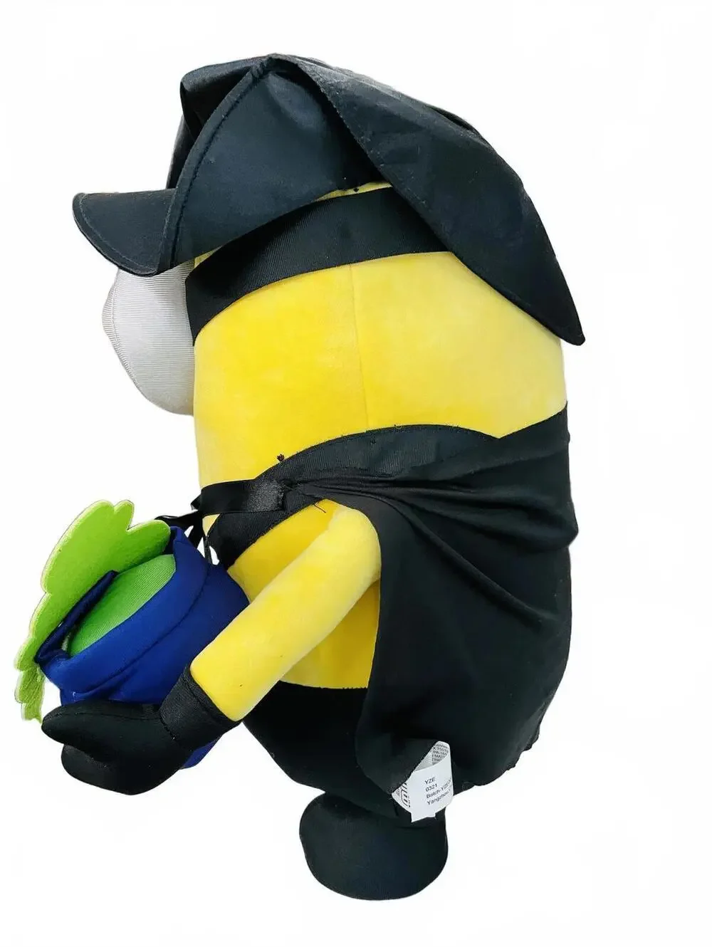 Despicable Me Stuart Minion Plush Toy in Witch Costume 24
